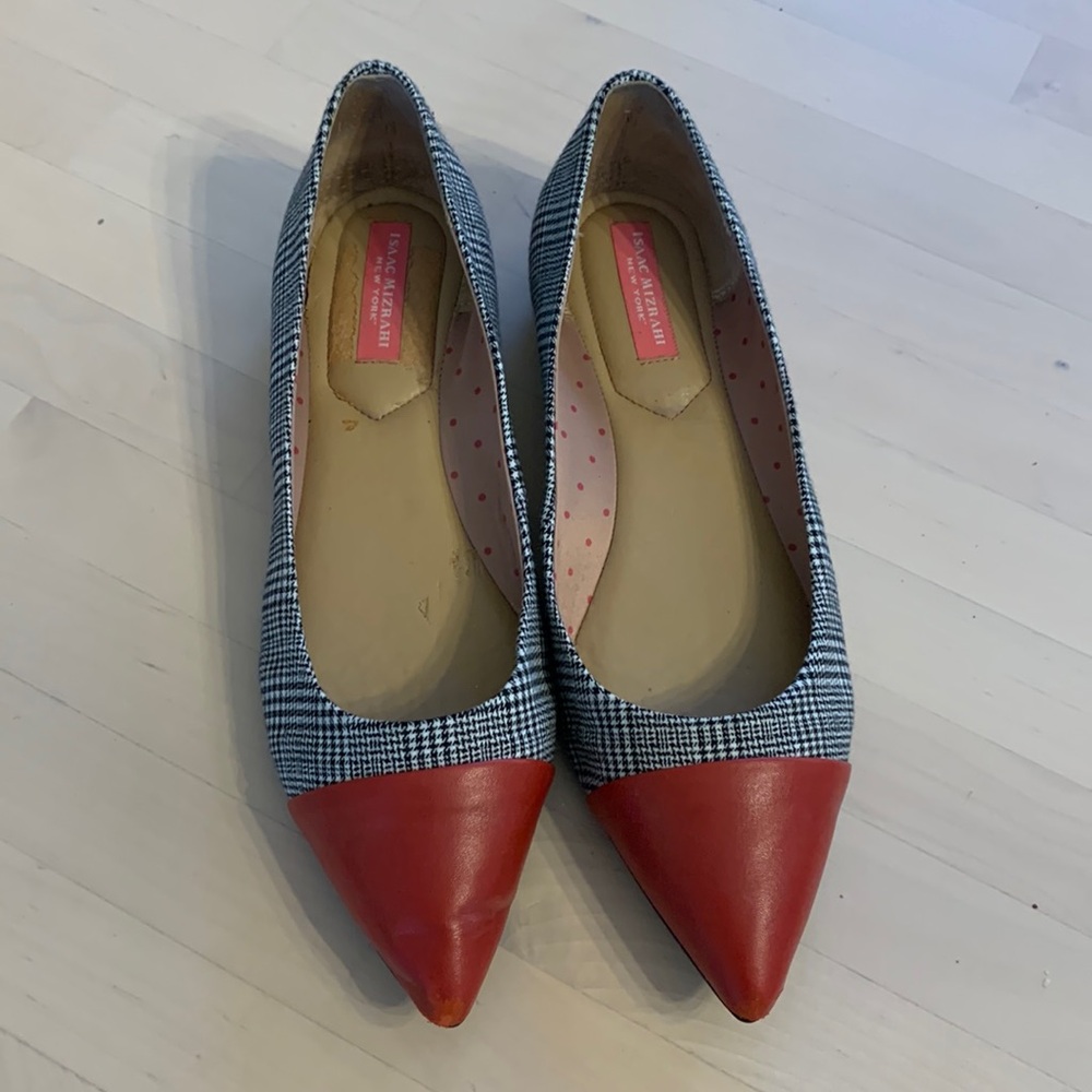Isaac Mizrahi flats